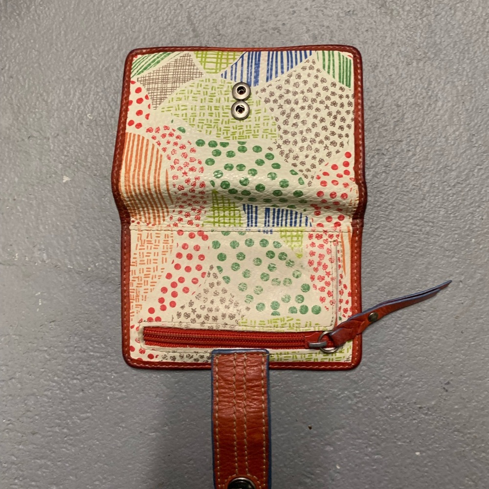 Fossil Multicolor Wallet - Picture 2 of 4